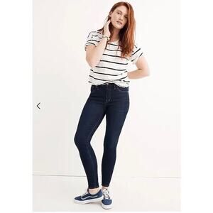 Madewell 9" Mid-Rise Skinny Jeans in‎ Larkspur Wash: TENCEL Denim Edition